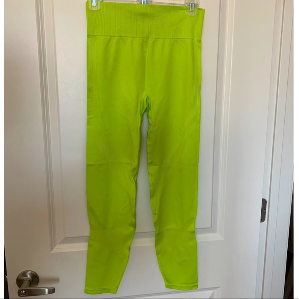 NWT VS Pink Seamless Legging sz M/L